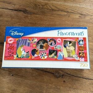 Disney Panoramas Puzzle 750 pieces KISS (VALENTINES DAY!)